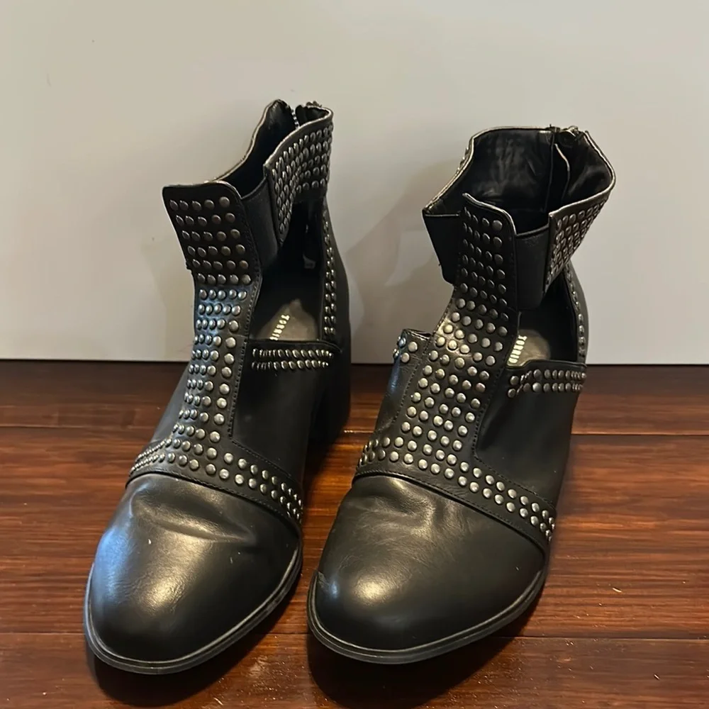Torrid Studded Black Ankle Boots. Size 9.5W